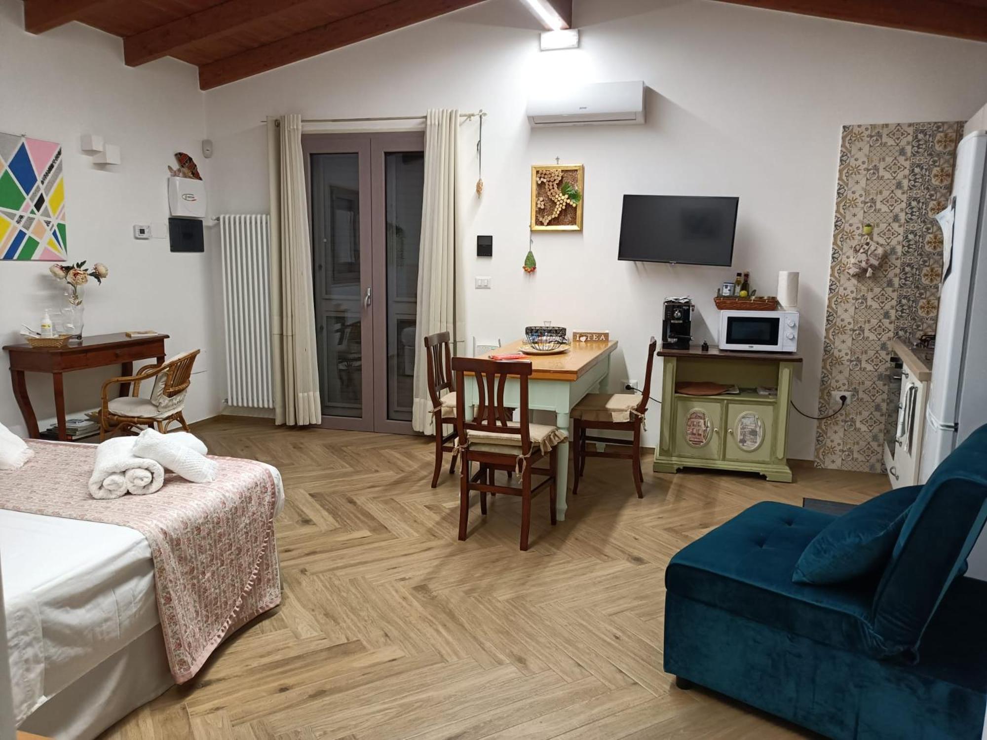 La Casa Di Chia Apartment Trepuzzi ภายนอก รูปภาพ